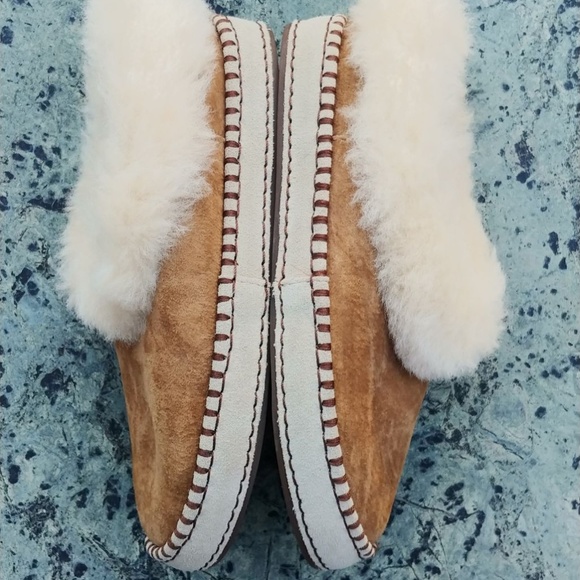 UGG® Australia Wrin Suede Chestnut Slippers Size 5 - Picture 6 of 8